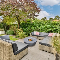 The Braai’s Cool Cousin: Why Every Backyard Needs a Fire Pit The Braai’s Cool Cousin: Why Every Backyard Needs a Fire Pit