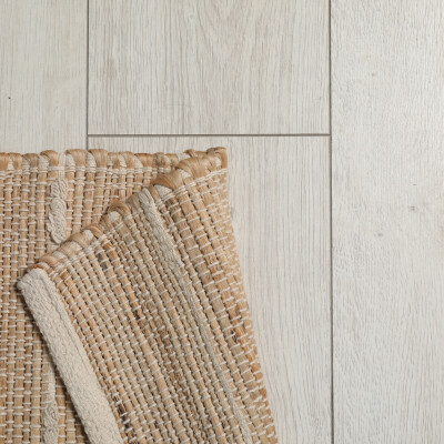 Is It OK to Put a Rug on Underfloor Heating?