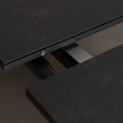 Eclipse Extendable Table