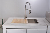 Icelandic white Hi-Top Kitchen