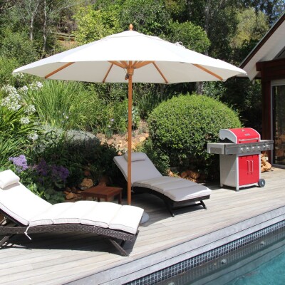 3.2m Octagonal Ecru Classic Parasol (excludes Medium Base)