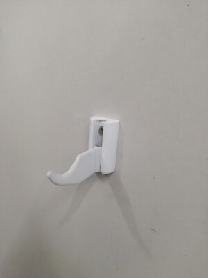 Adjustable Radiator Brackets (screw type)