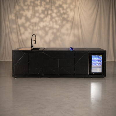 Rockbeam Shakespeare Black Low-Top Kitchen