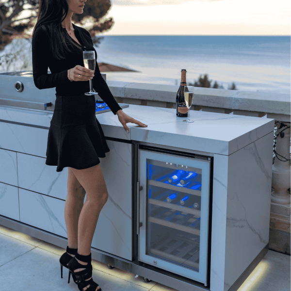 Rockbeam Icelandic white Hi-Top Kitchen