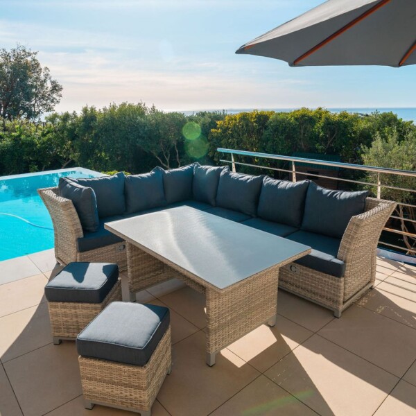 Versano Patio Lounge Set (Light)